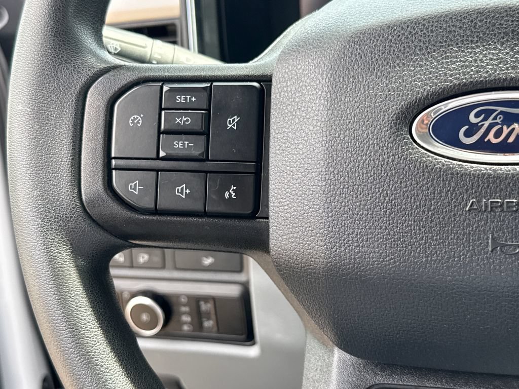 Used 2024 Ford F250 XLT w/ XLT Premium Package AWD/4WD image 18