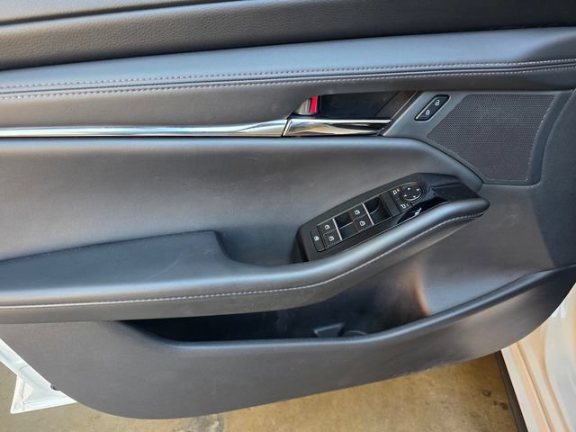 Used 2023 MAZDA MAZDA3 s FWD image 8