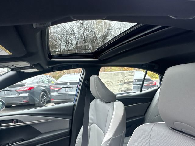 New 2026 Toyota Camry SE image 38