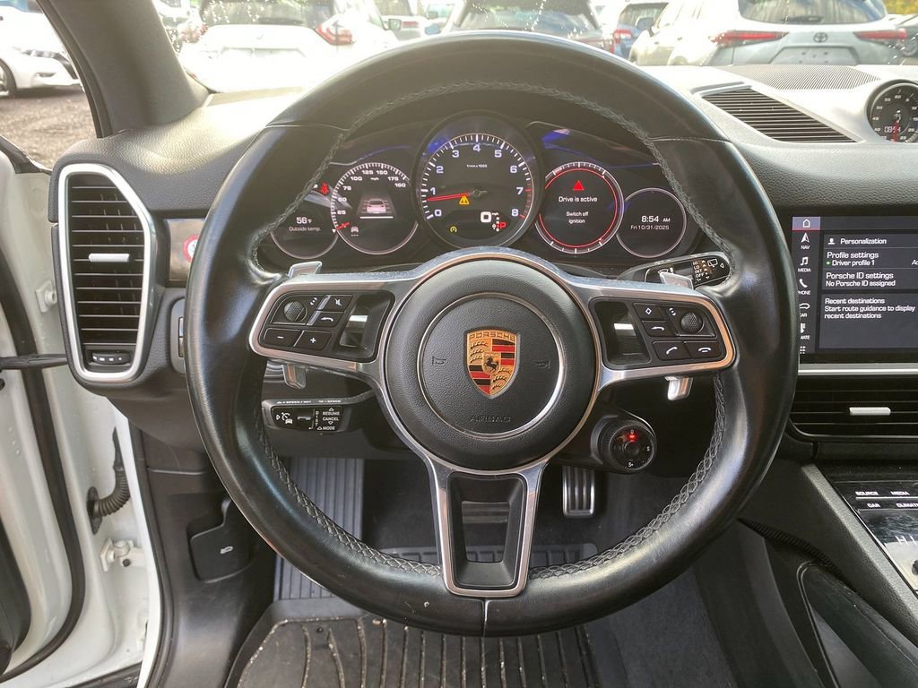 Used 2020 Porsche Cayenne S image 15