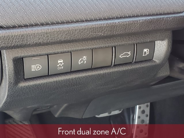 Used 2025 Toyota Camry SE FWD image 8