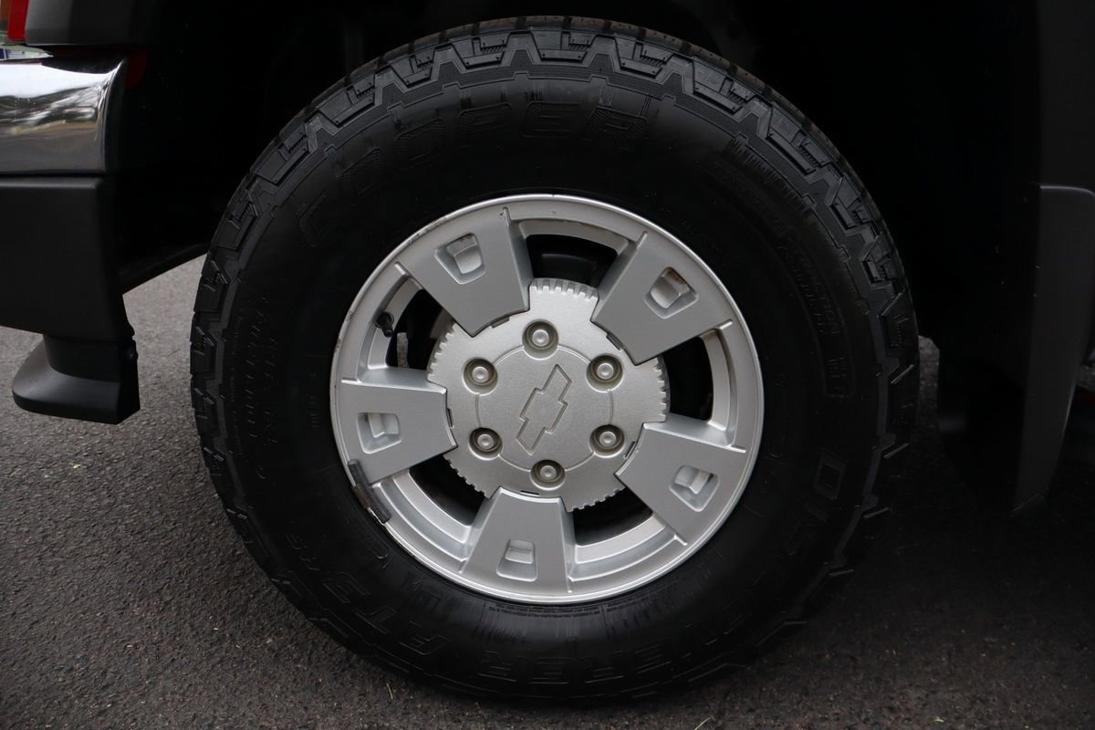 Used 2005 Chevrolet Colorado LS image 37