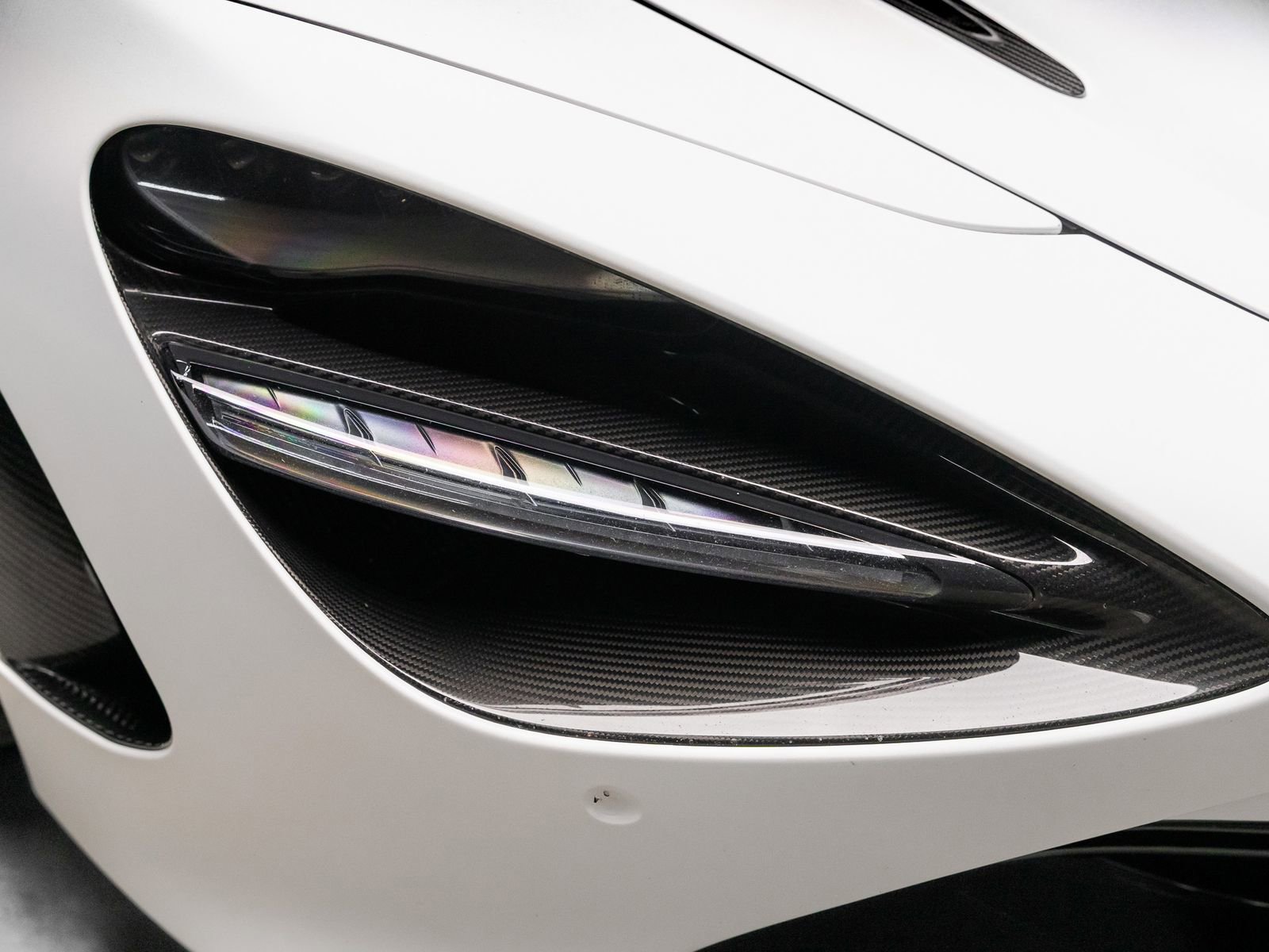 Used 2021 McLaren 720S Luxury RWD image 20