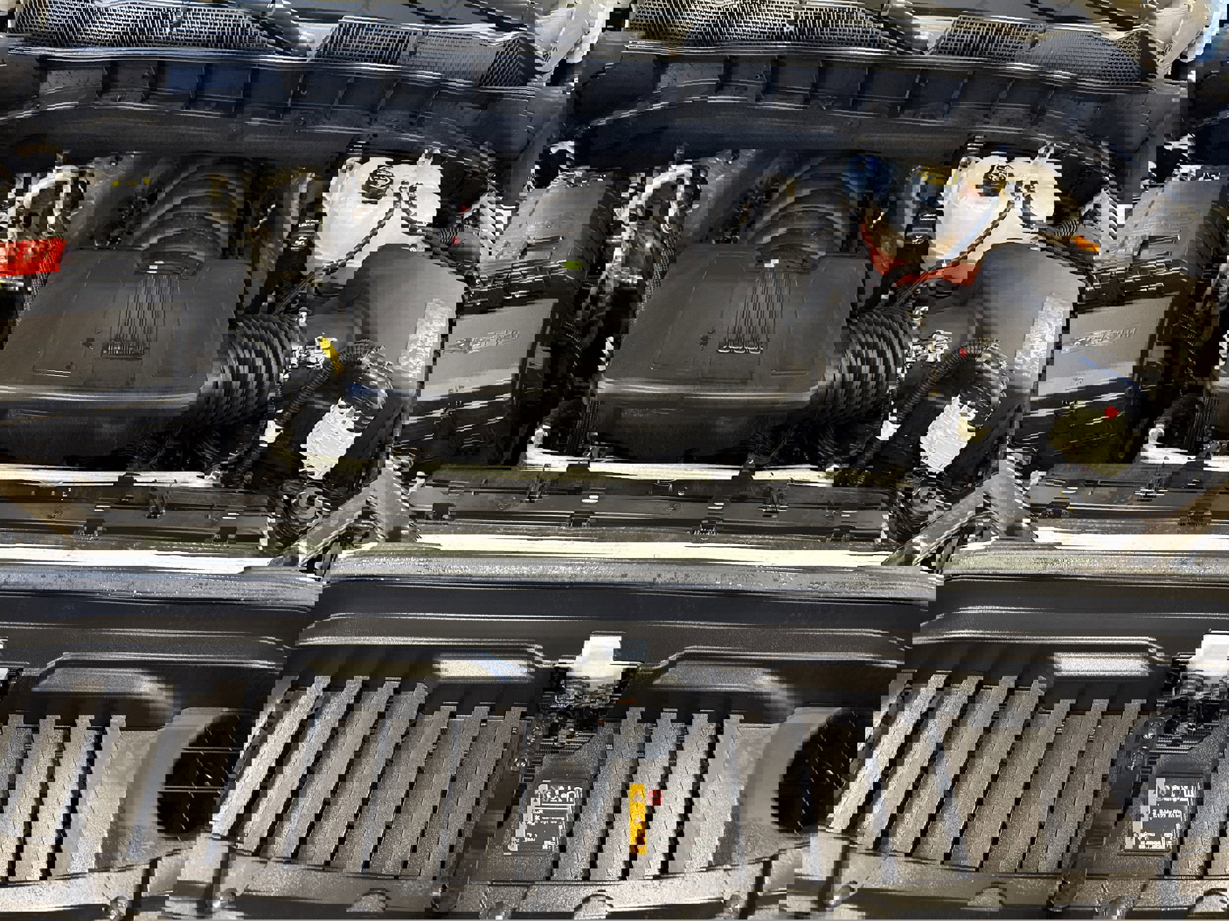 Used 2023 GMC Sierra 1500 SLT w/ SLT Premium Package image 14