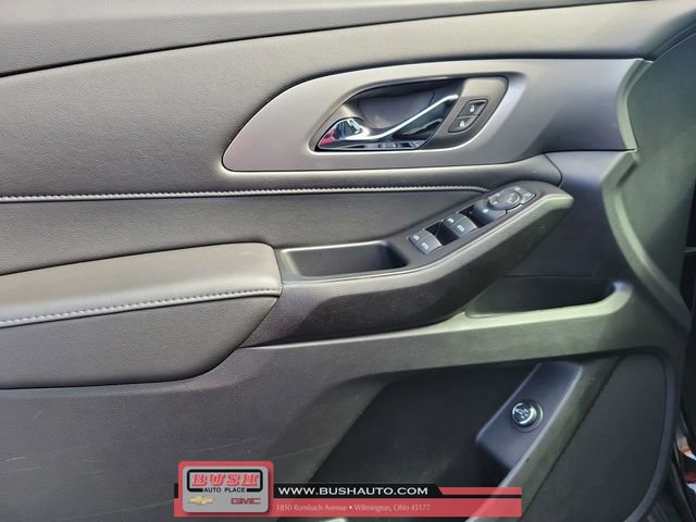 Used 2023 Chevrolet Traverse LT image 21