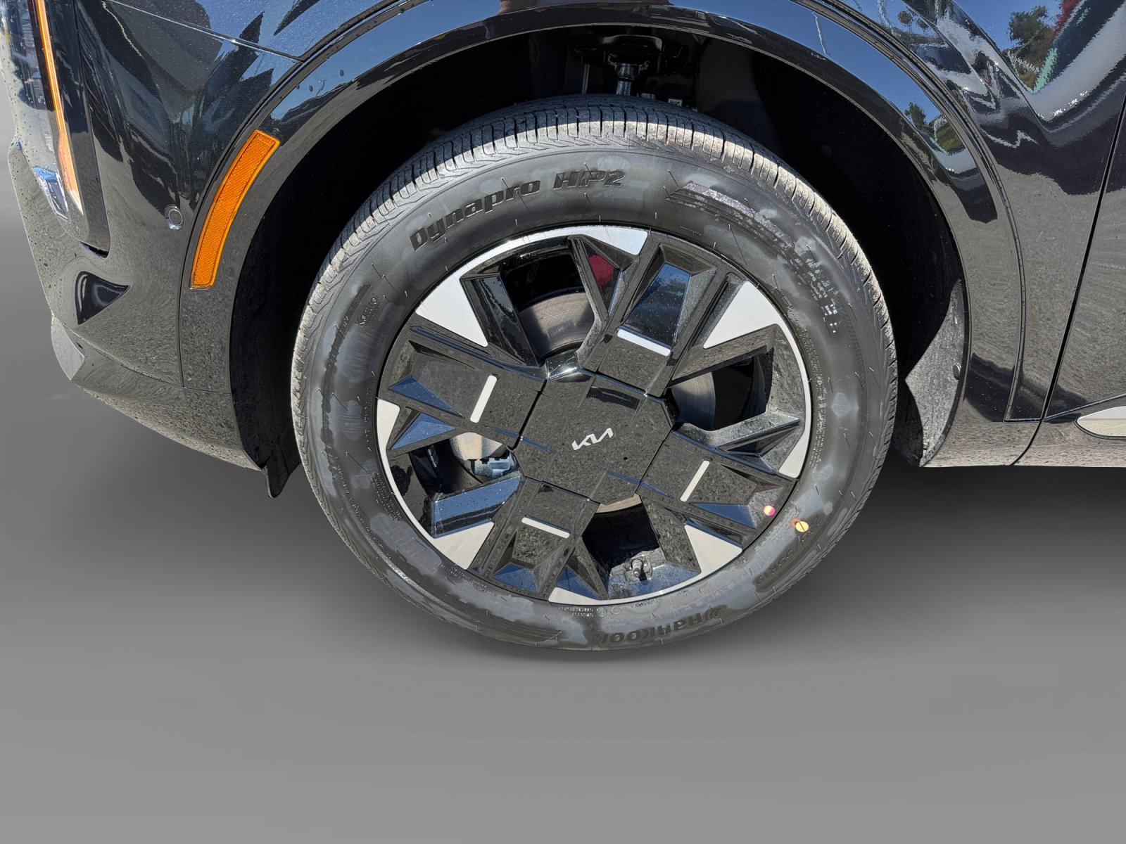 New 2027 Kia Sportage SX Prestige AWD/4WD image 9