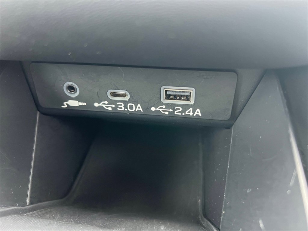 Certified 2024 Subaru Outback Limited image 23