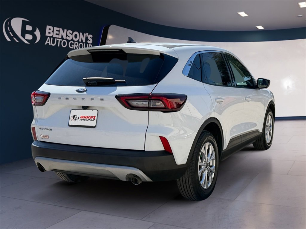 Used 2023 Ford Escape Active image 5