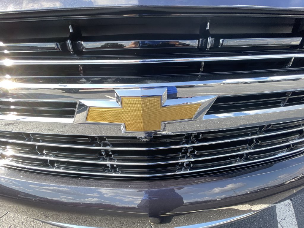 Used 2023 Chevrolet Tahoe LT w/ LT Signature Package AWD/4WD image 32