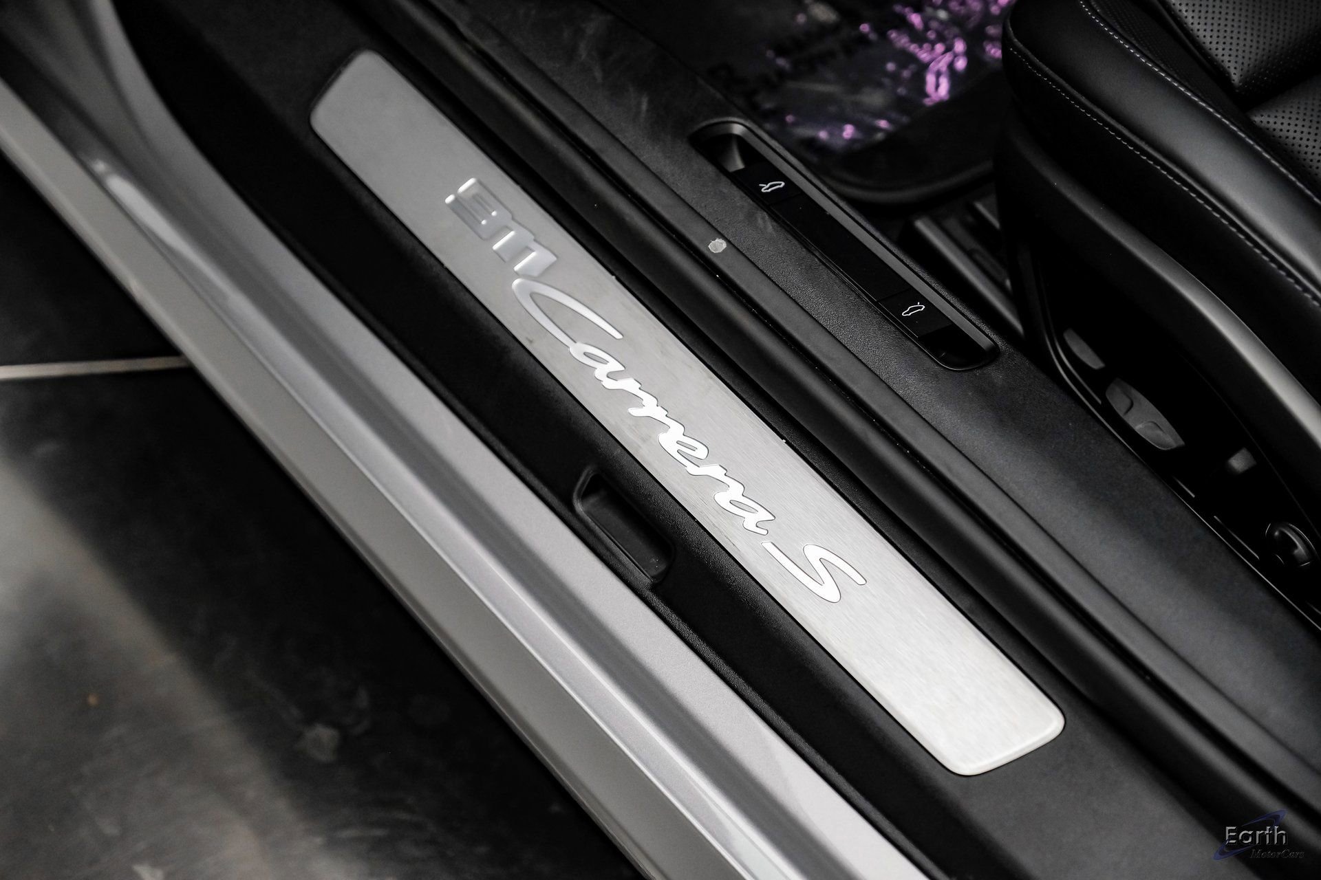 Used 2024 Porsche 911 Carrera S w/ Premium Package image 36