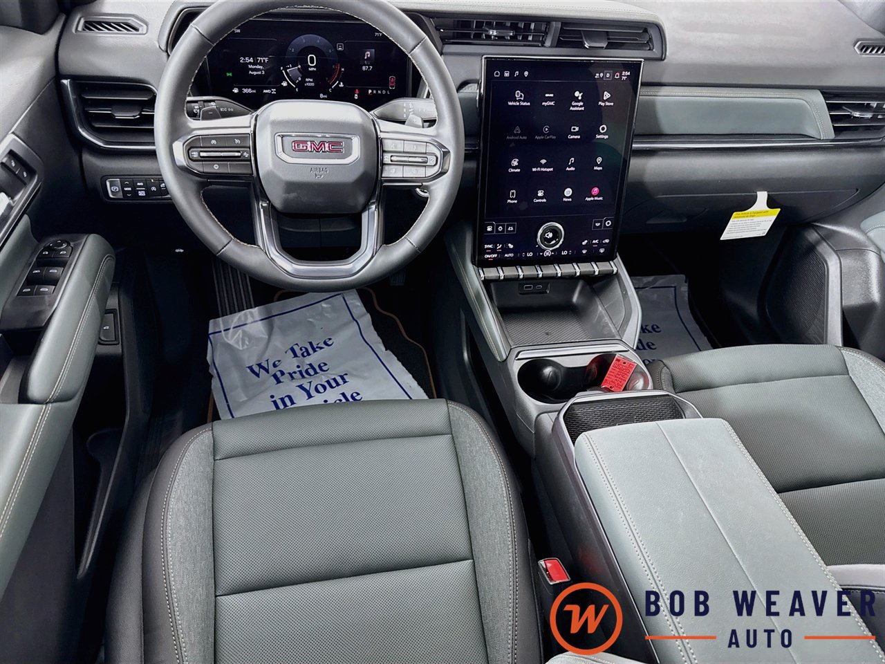 New 2026 GMC Terrain AT4 w/ Technology Package II AWD/4WD image 27