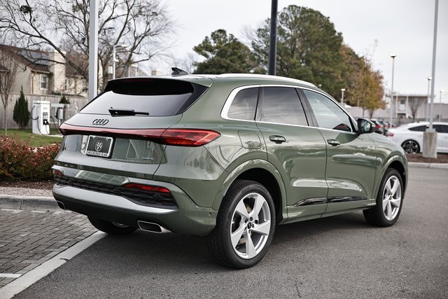 New 2025 Audi Q5 Premium Plus image 7