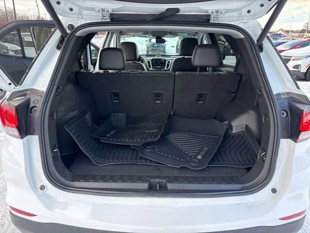 Used 2022 Chevrolet Equinox Premier image 30
