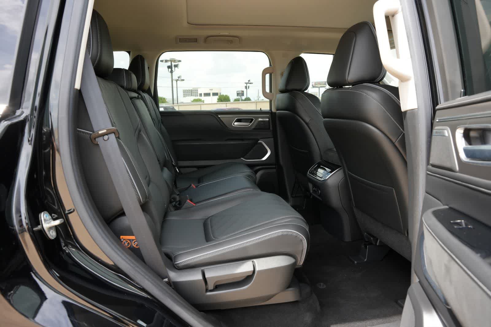 Certified 2025 INFINITI QX80 Luxe w/ Exterior Package RWD image 21