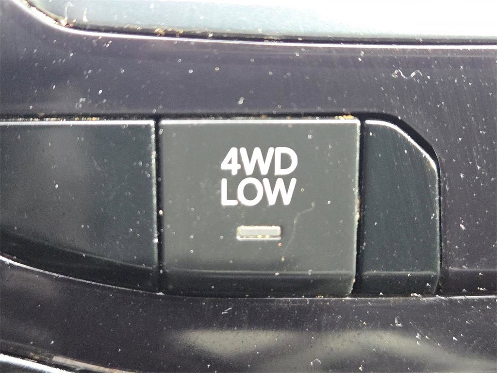 Used 2022 Jeep Compass Trailhawk image 7