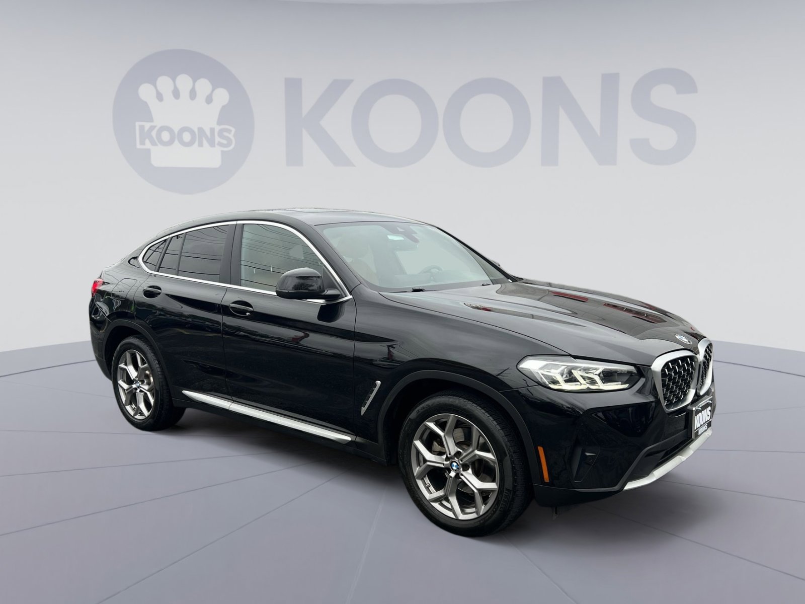 Used 2023 BMW X4 xDrive30i w/ Premium Package image 10