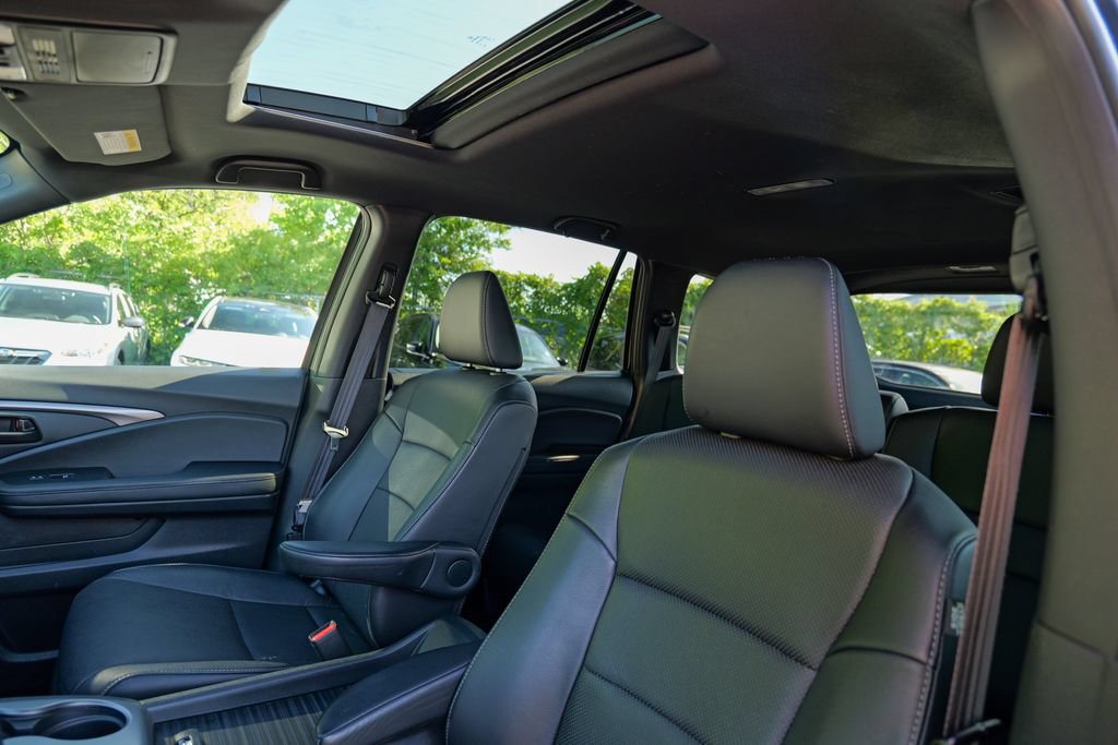 Used 2023 Honda Passport EX-L image 23