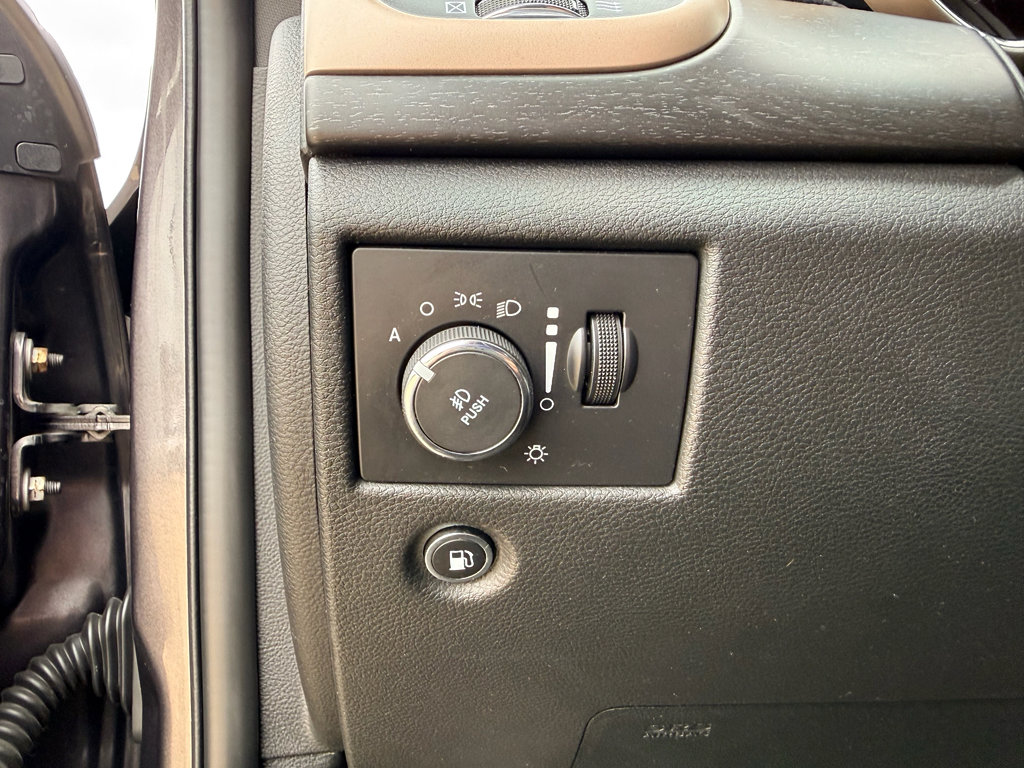 Used 2017 Jeep Grand Cherokee Laredo w/ Quick Order Package 2BE RWD image 17