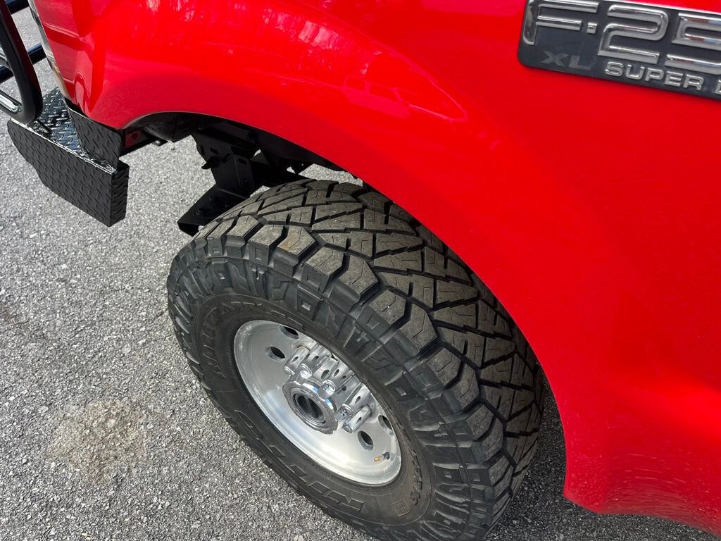Used 2001 Ford F250 4x4 Regular Cab Super Duty image 94
