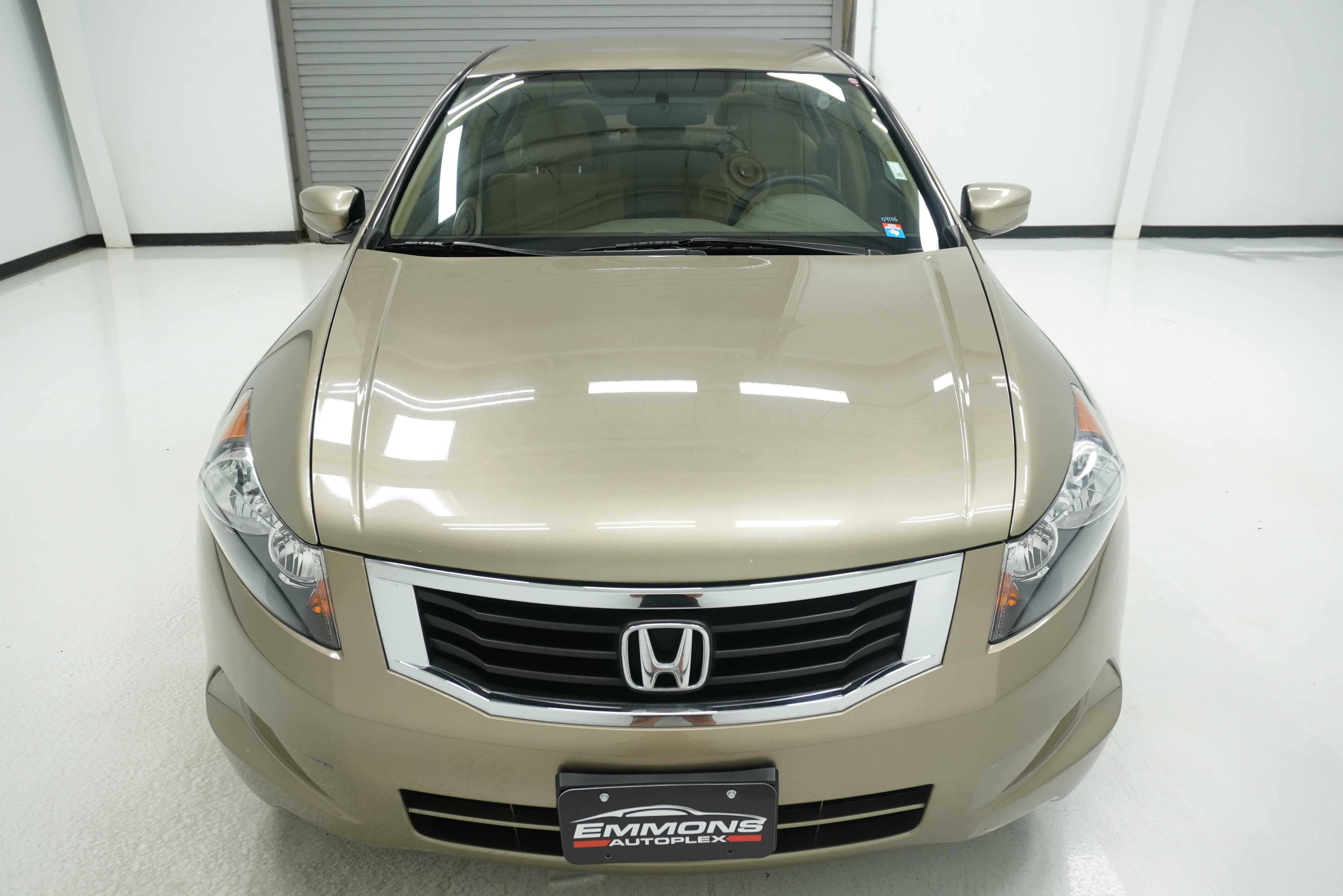 Used 2009 Honda Accord LX-P image 2
