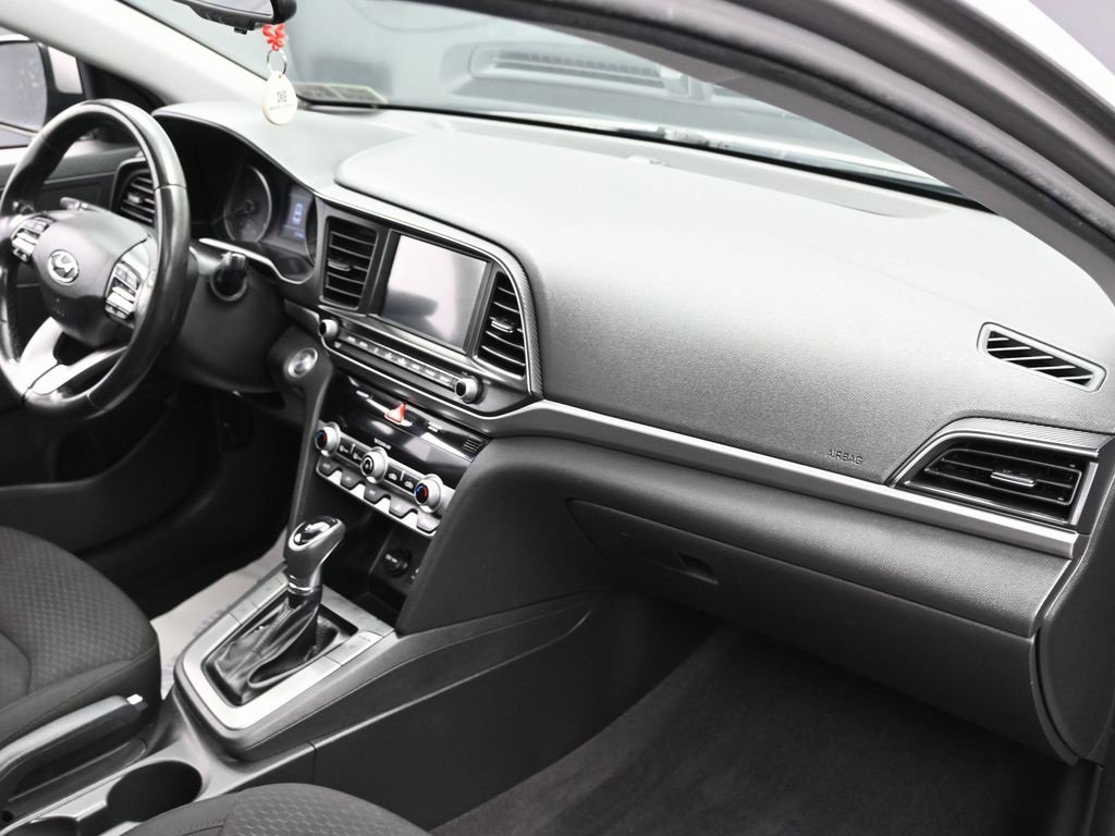 Used 2020 Hyundai Elantra Value Edition w/ Cargo Package (C1) image 33