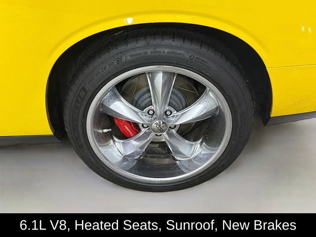 Used 2010 Dodge Challenger SRT8 w/ Special Edition Group image 31