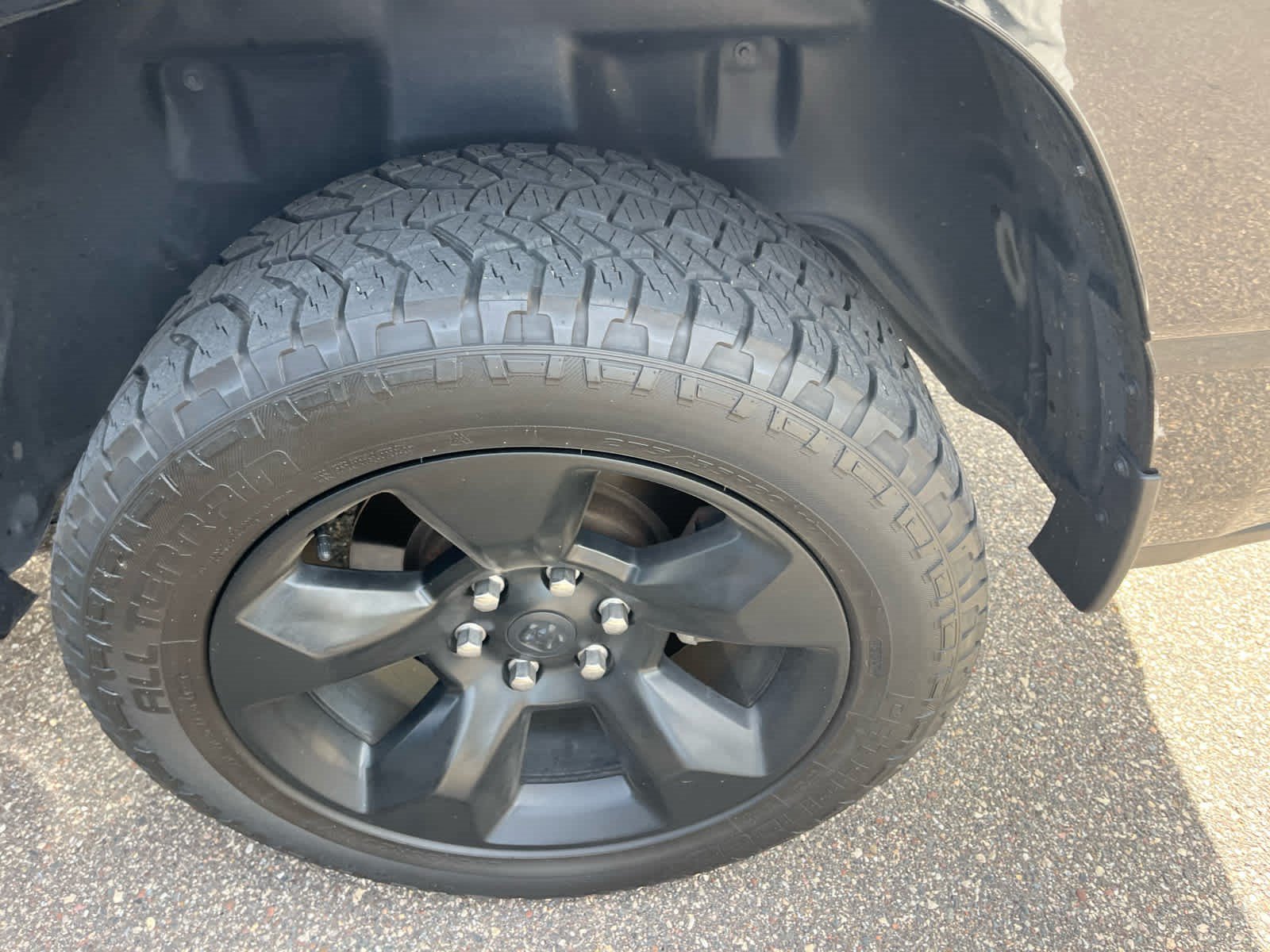 Used 2019 RAM 1500 Big Horn AWD/4WD image 4