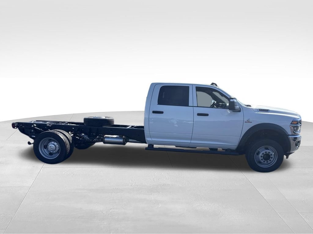 New 2026 RAM 5500 Tradesman w/ Chrome Appearance Group AWD/4WD video 2