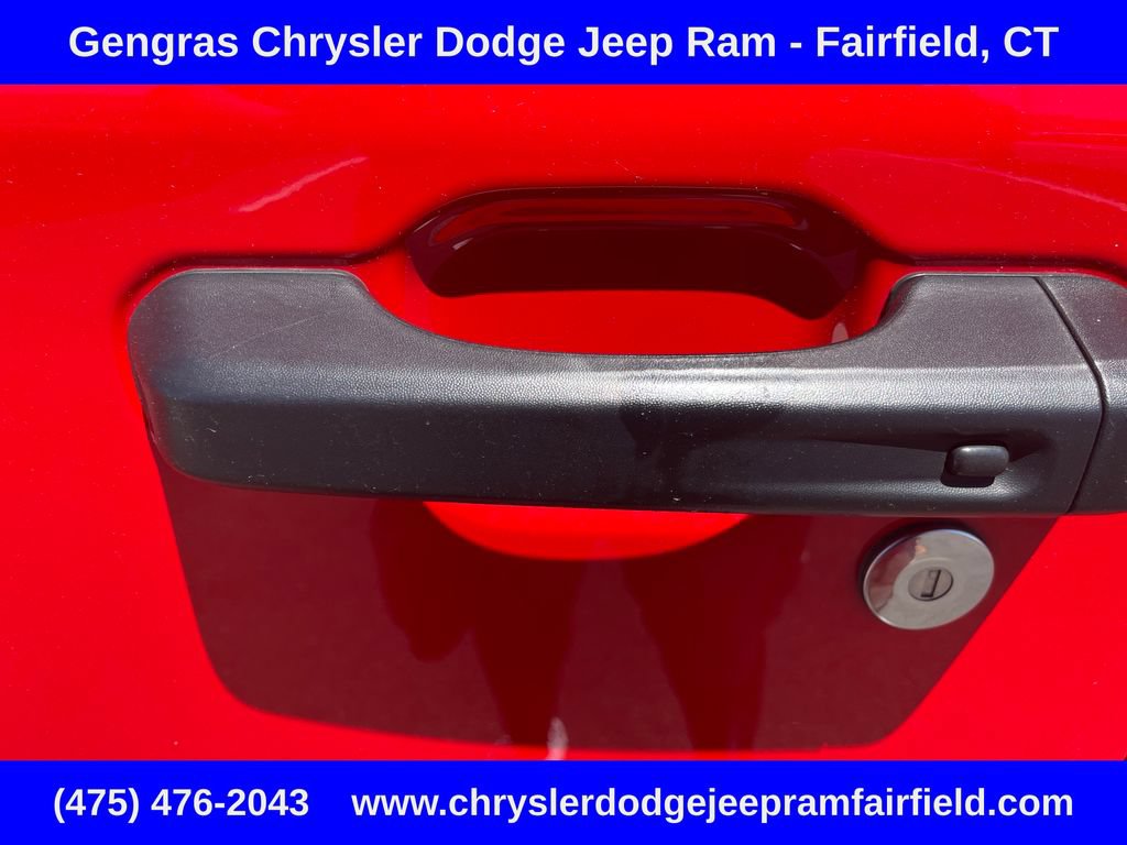 Certified 2025 Jeep Wrangler Unlimited Sahara AWD/4WD image 35