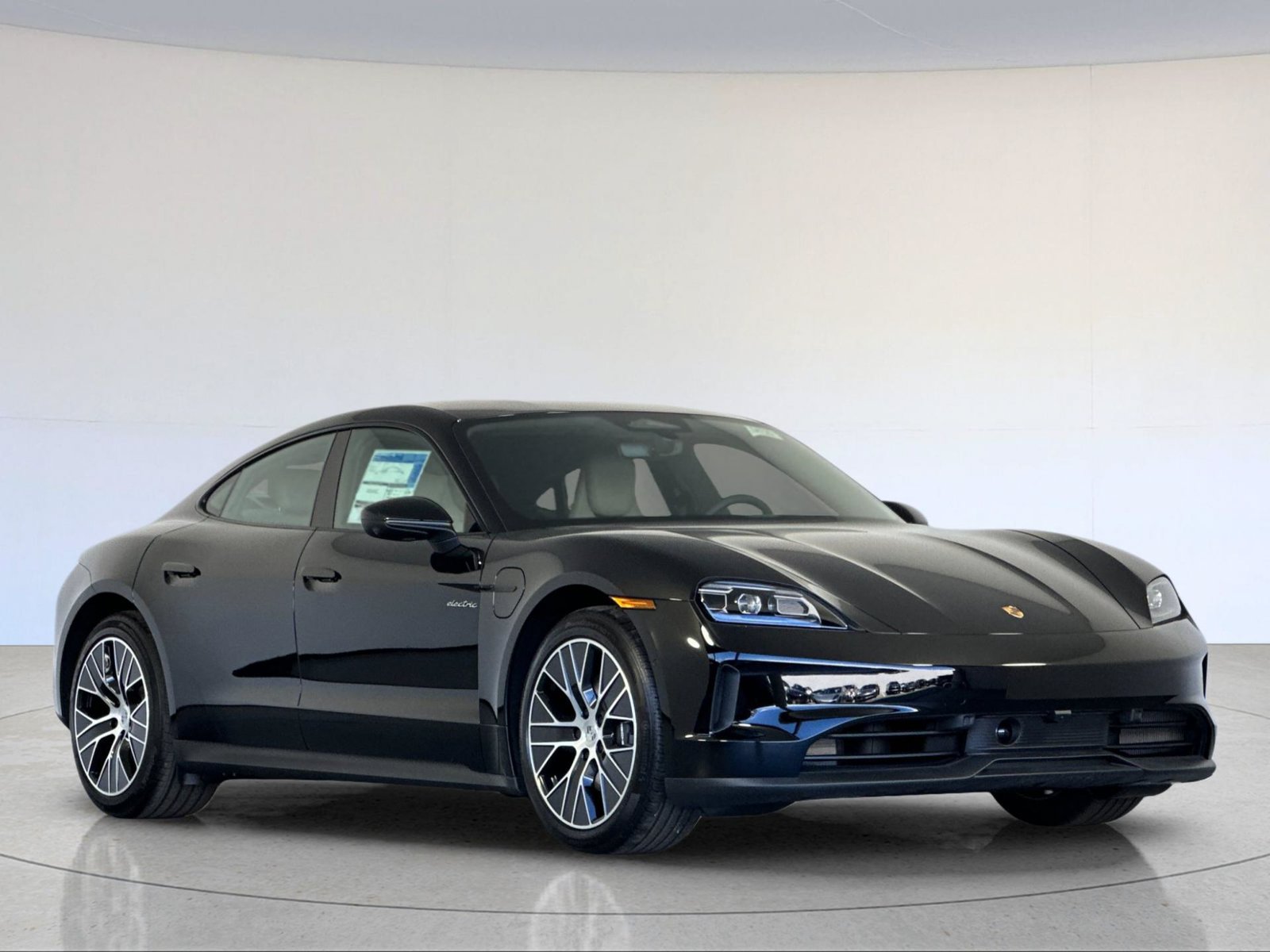 New 2026 Porsche Taycan AWD/4WD image 10
