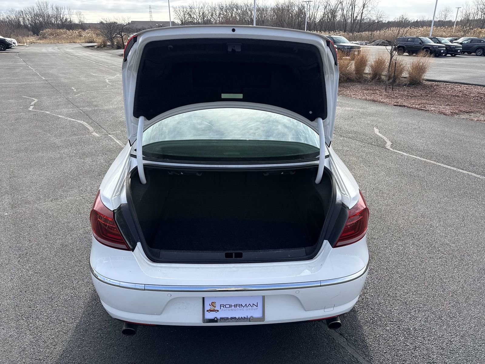 Used 2013 Volkswagen CC Executive image 24