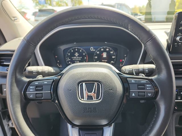 Used 2025 Honda Pilot Elite image 19