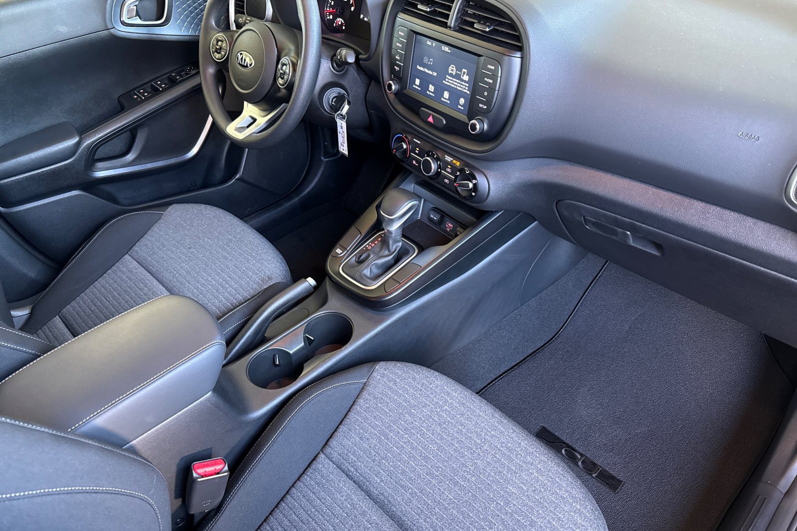 Used 2021 Kia Soul S FWD image 16