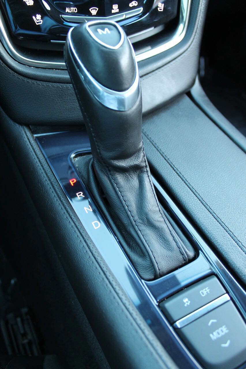 Used 2017 Cadillac CTS Luxury image 38