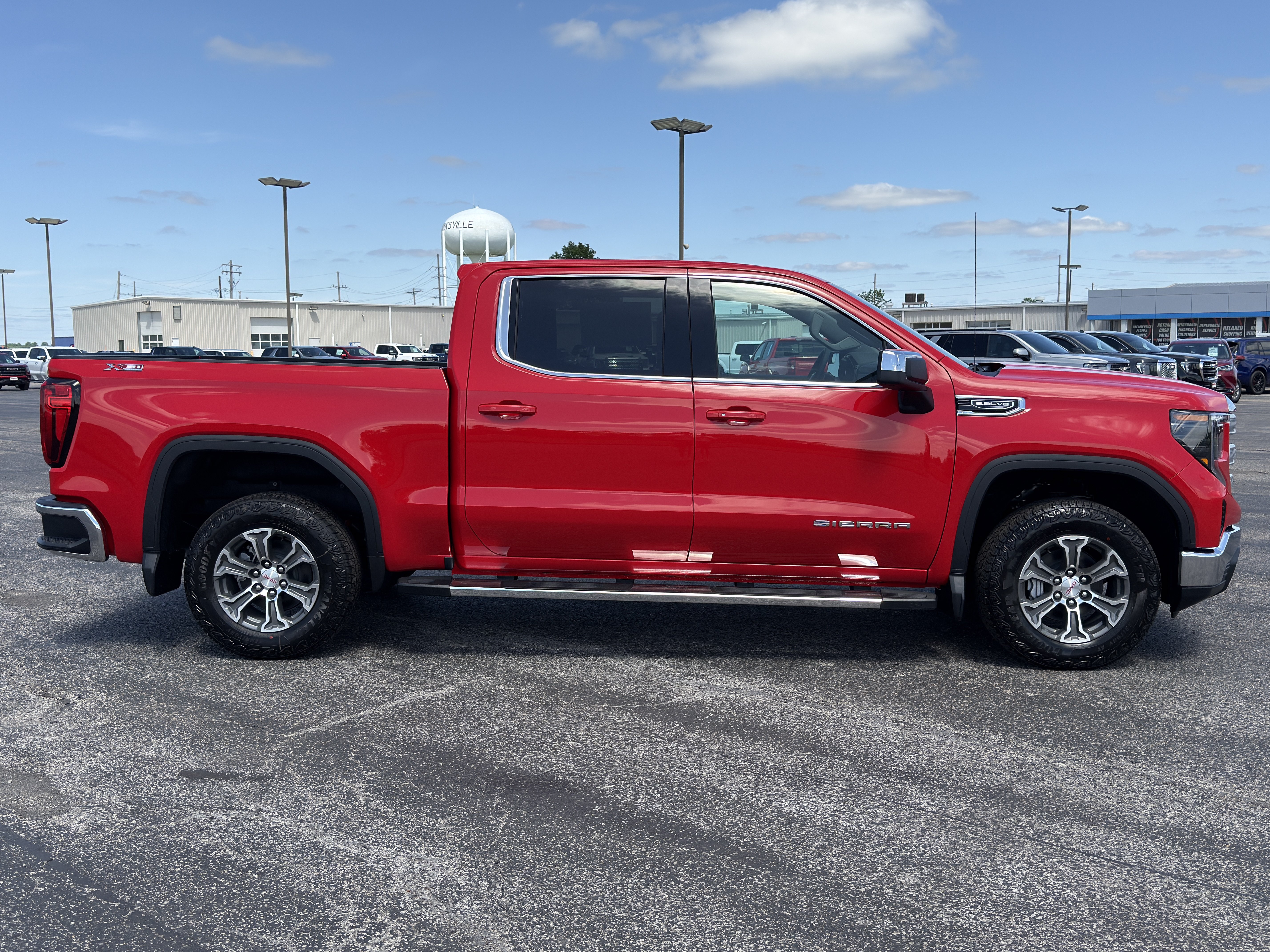 New 2026 GMC Sierra 1500 SLE AWD/4WD image 4