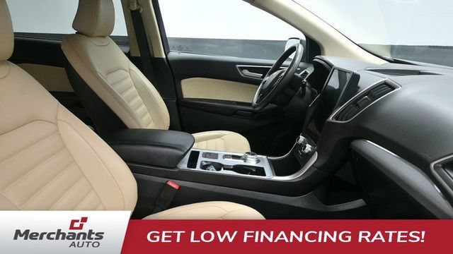 Used 2022 Ford Edge SEL AWD/4WD image 16