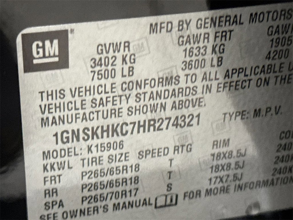 Used 2017 Chevrolet Suburban LT w/ Luxury Package image 28