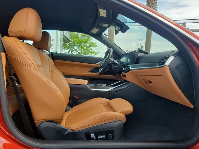 Used 2024 BMW 430i Convertible w/ Premium Package RWD image 7