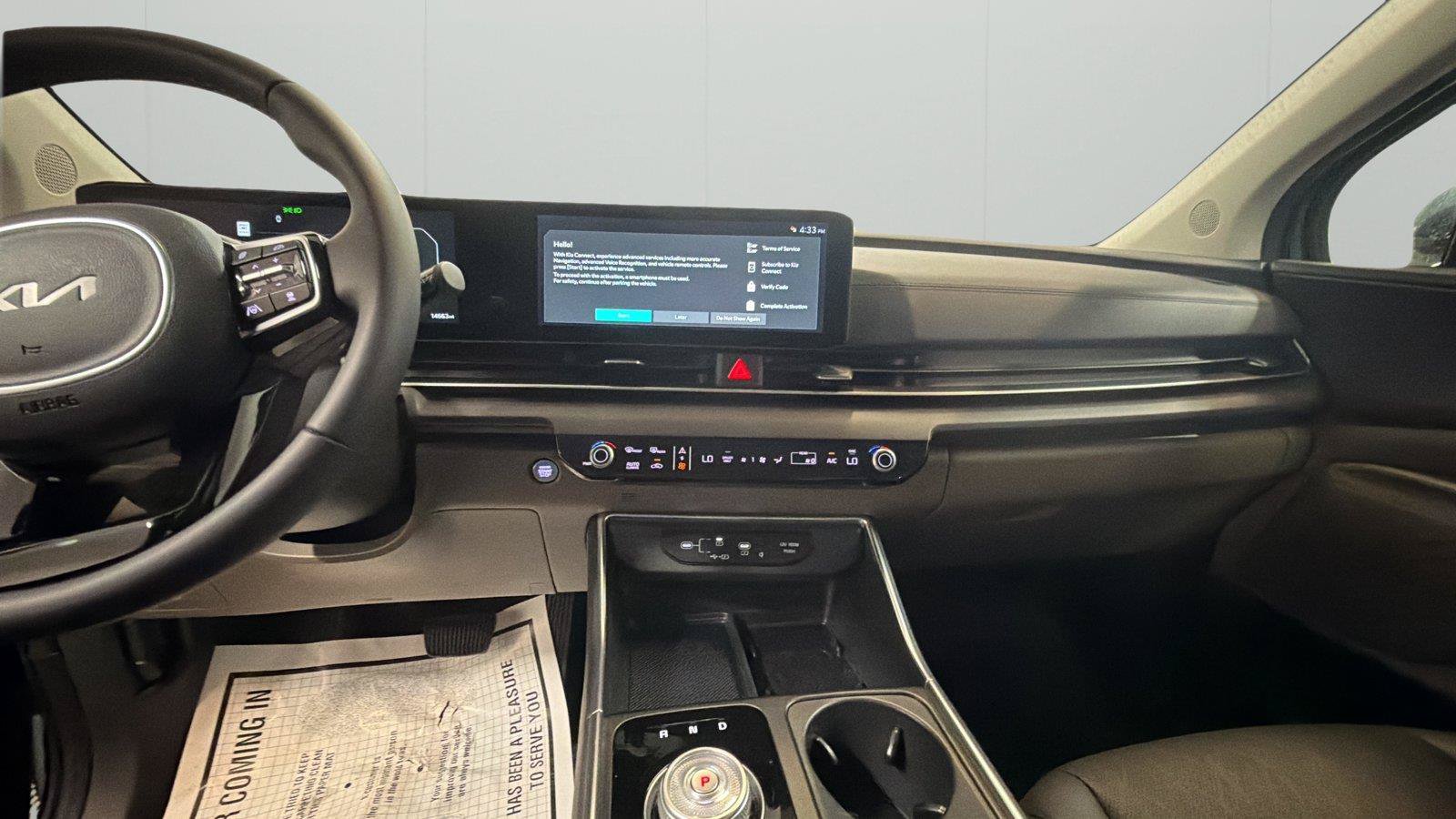 Used 2025 Kia Carnival SX FWD image 16