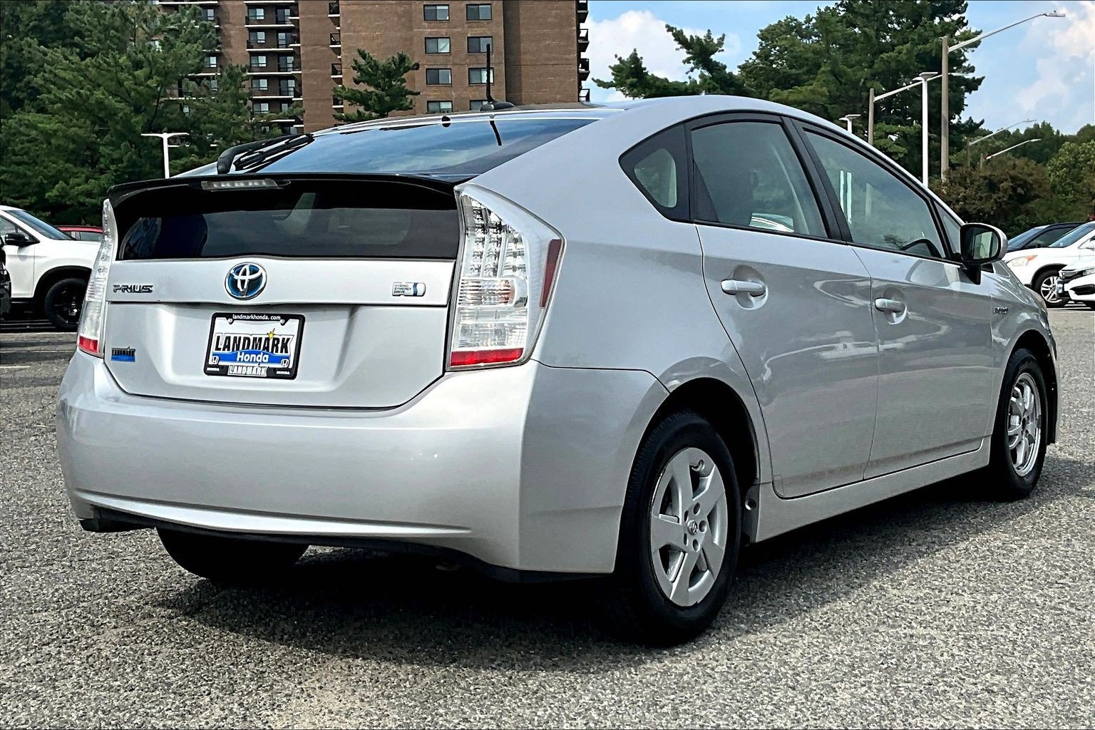 Used 2010 Toyota Prius Two FWD image 2