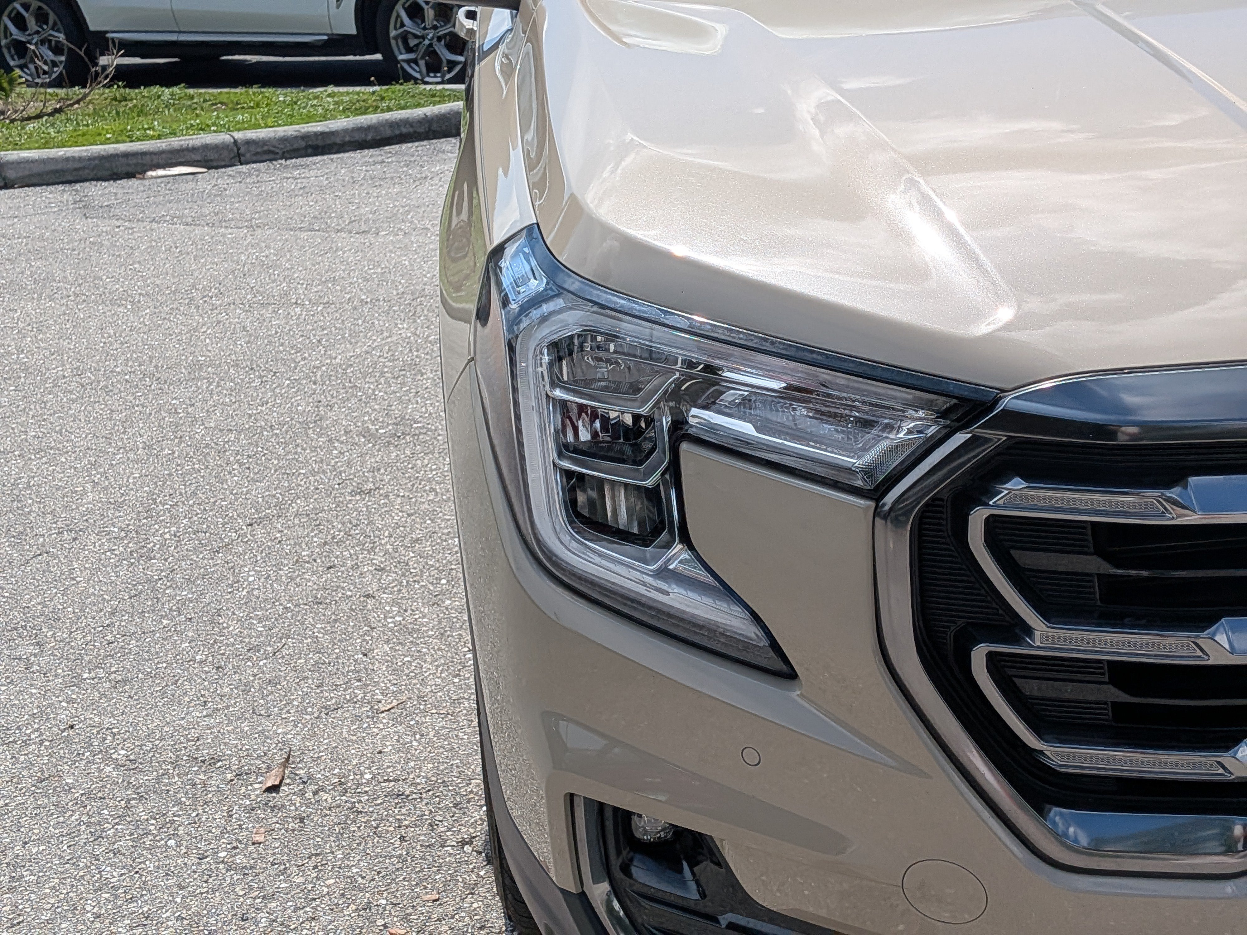 Used 2022 GMC Terrain AT4 w/ Infotainment Package II AWD/4WD image 10