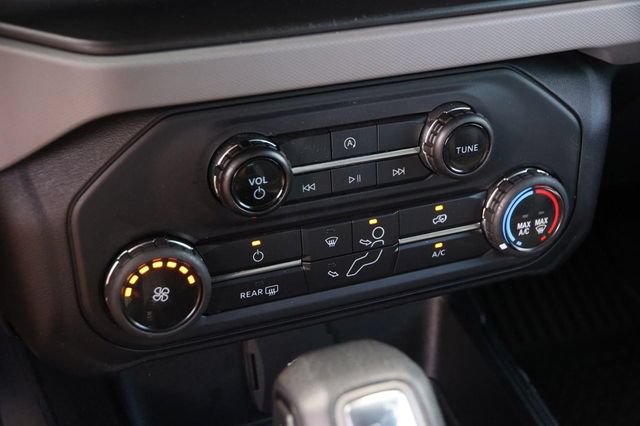 Used 2022 Ford Bronco 2-Door AWD/4WD image 17