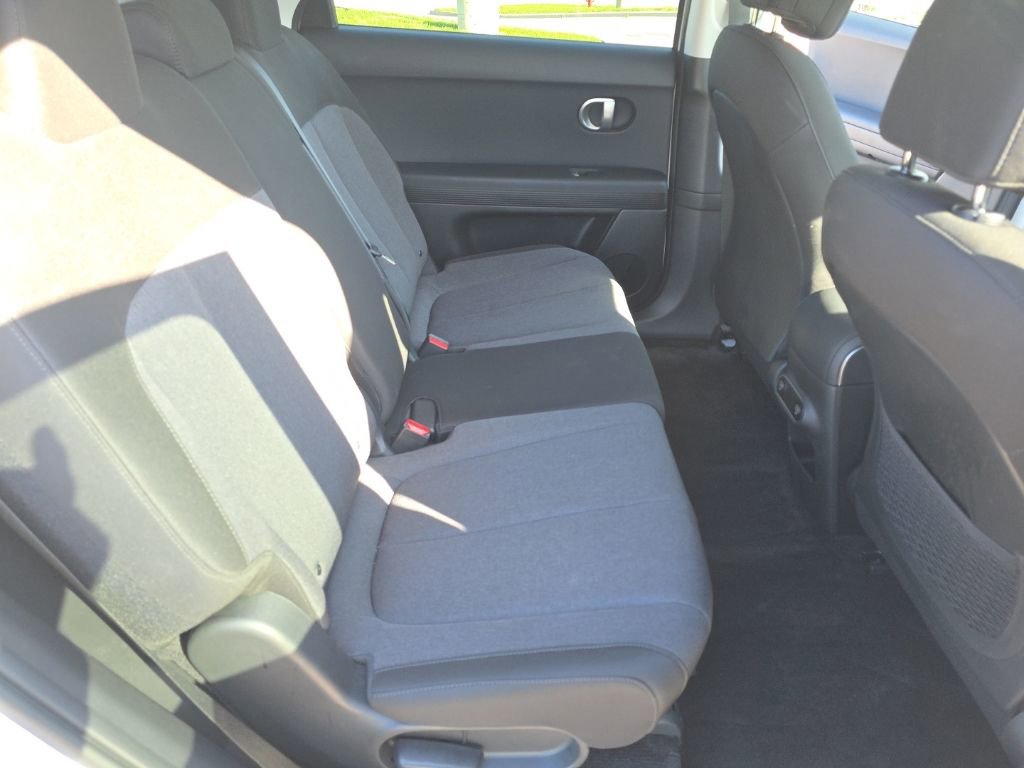 Used 2024 Hyundai Ioniq 5 SEL image 21