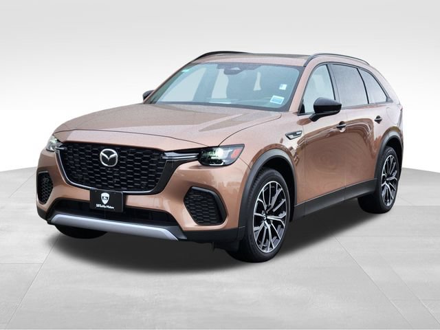 Certified 2025 MAZDA CX-70 Plug-In Hybrid w/ Premium Plus AWD/4WD image 4