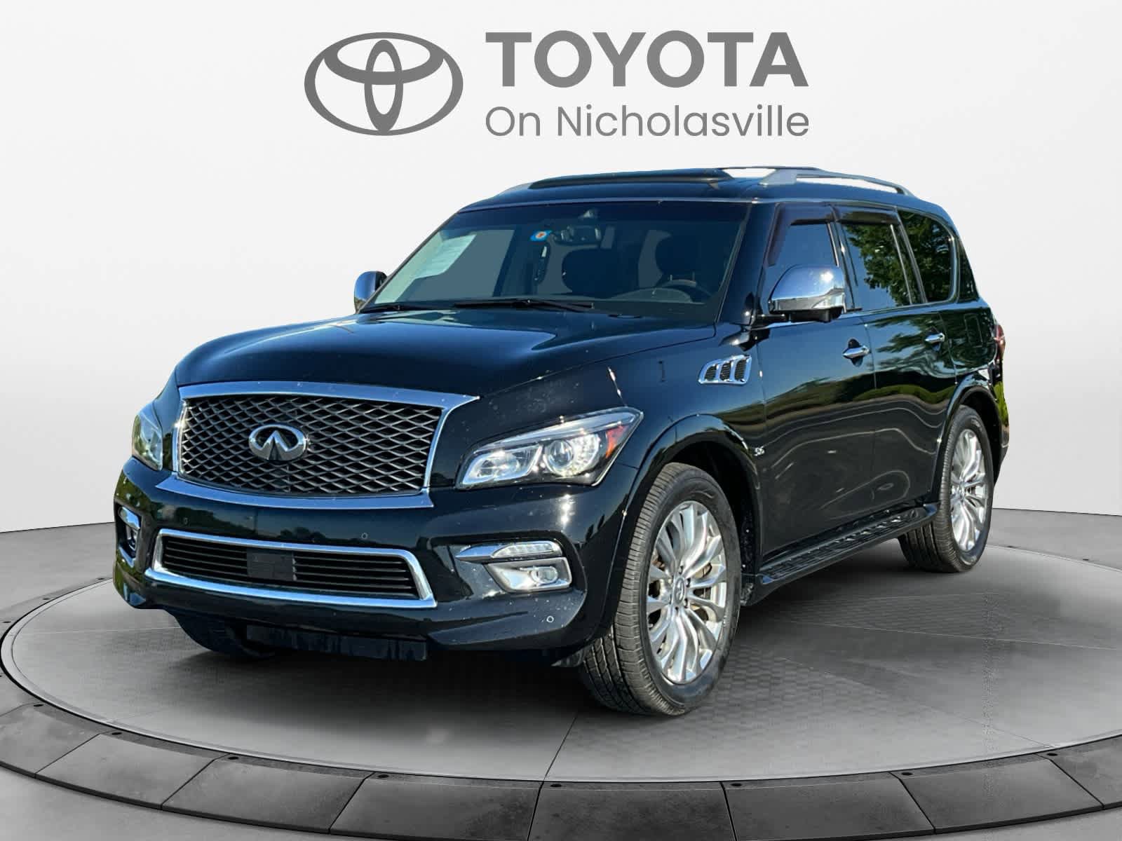 Used 2015 INFINITI QX80 4WD w/ Deluxe Technology Package image 1