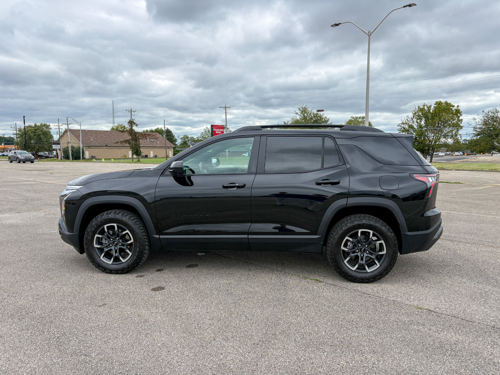 Used 2026 Chevrolet Equinox ACTIV AWD/4WD image 7