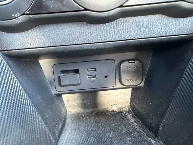 Used 2019 Toyota Yaris LE FWD image 17