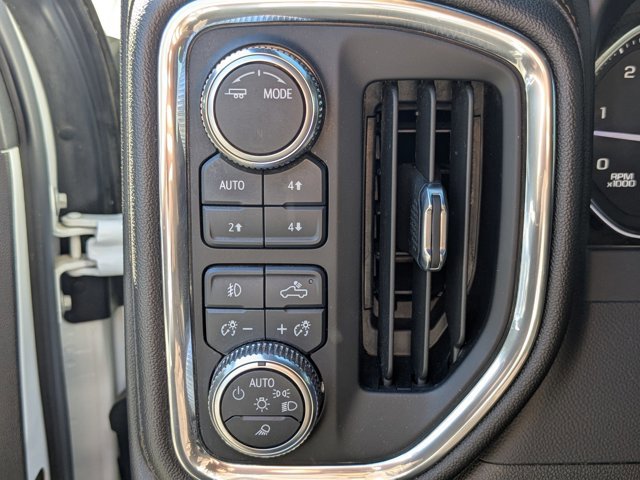 Used 2022 GMC Sierra 2500 AT4 w/ Gooseneck/5TH Wheel Package image 17