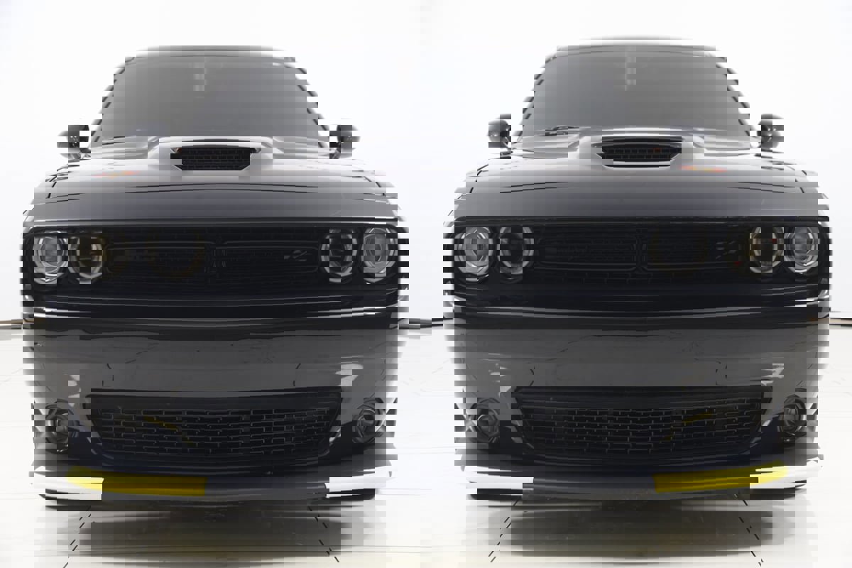 Used 2022 Dodge Challenger R/T w/ Blacktop Package image 58
