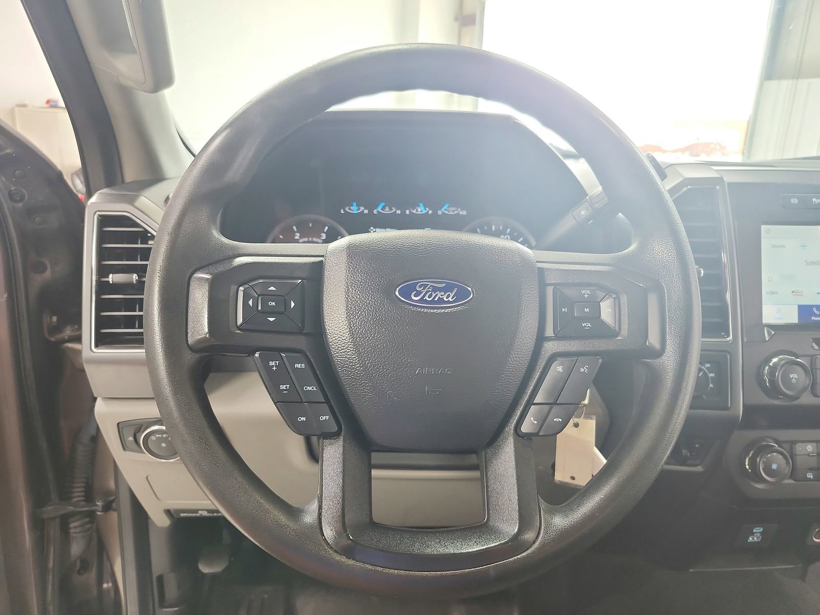 Used 2021 Ford F250 XLT image 21
